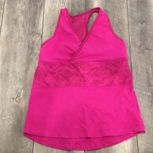 Lululemon workout tank with built in bra